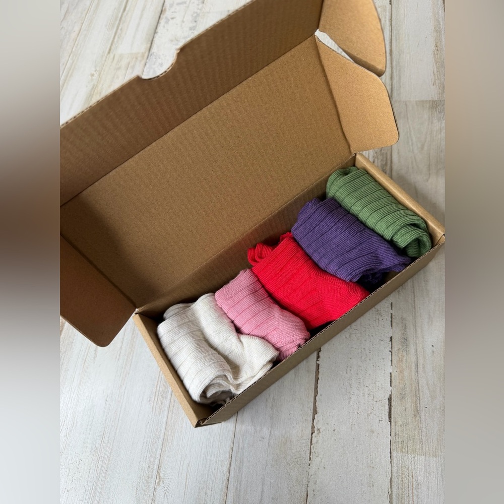 Mini Boden Multicolor Ruffled Socks Set - Picture 2 of 4